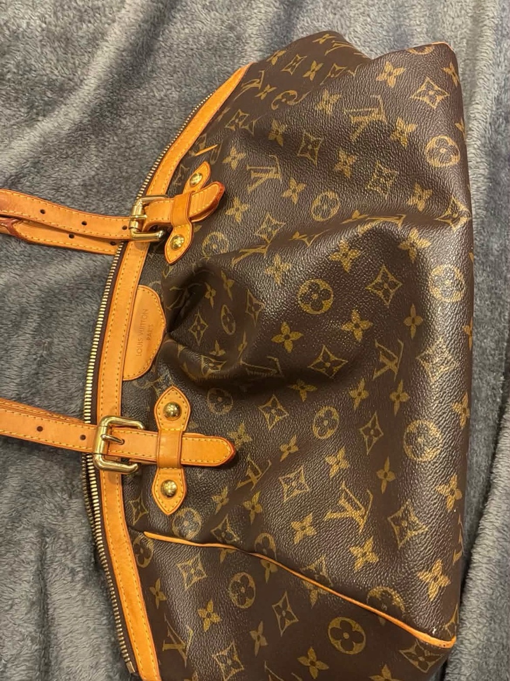 Louis Vuitton Tivoli GM Monogram Shoulder Bag